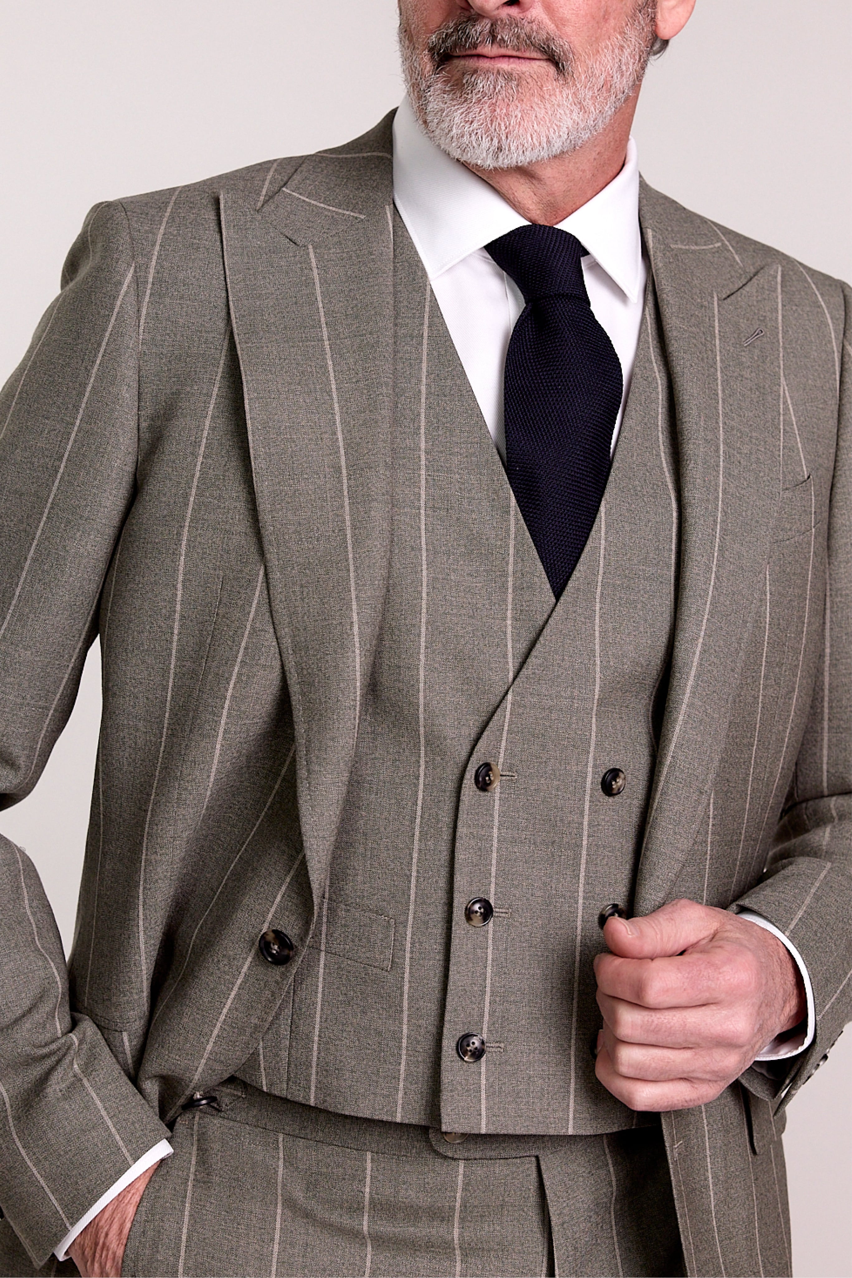 Wear Pinstripe Suit With Style – Flex Suits